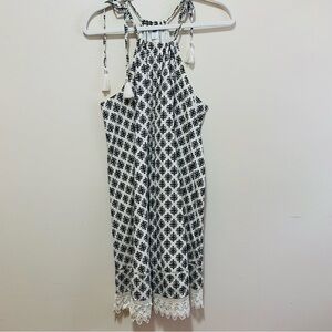 Old Navy Black and White Strappy Tie Shoulder mini dress size large